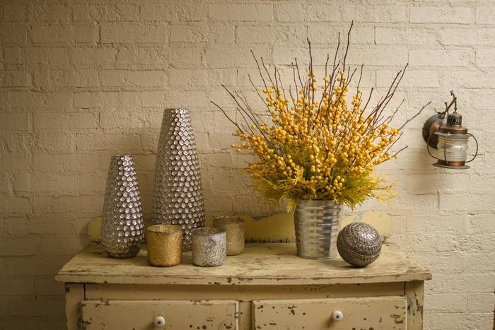 Ilex verticillata Berry Heavy® Gold